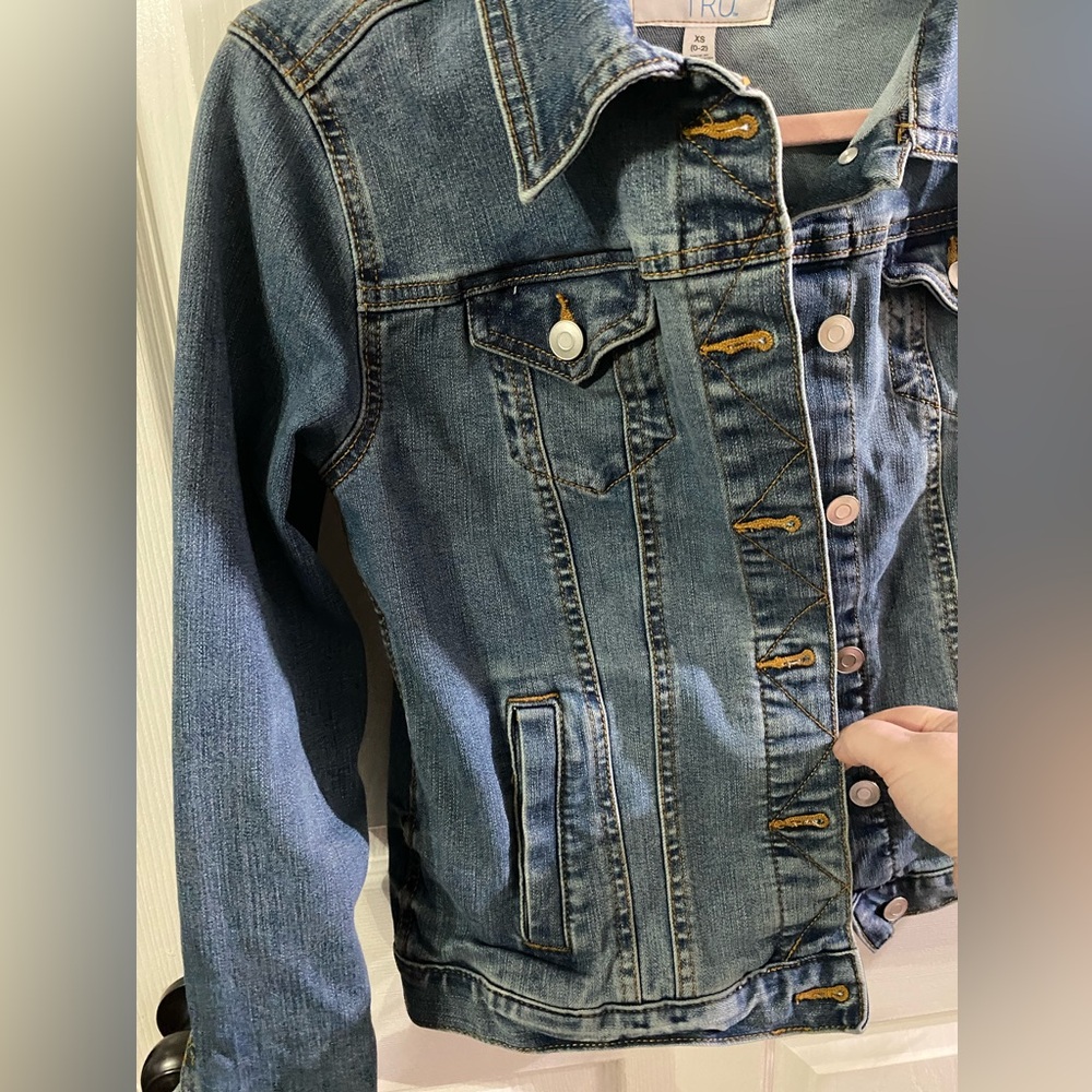 Women’s XS Jean jacket - Picture 3 of 5